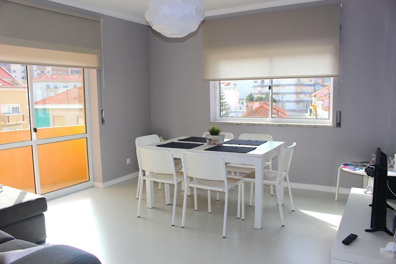 Gamboa Surf Apartment Peniche Kültér fotó